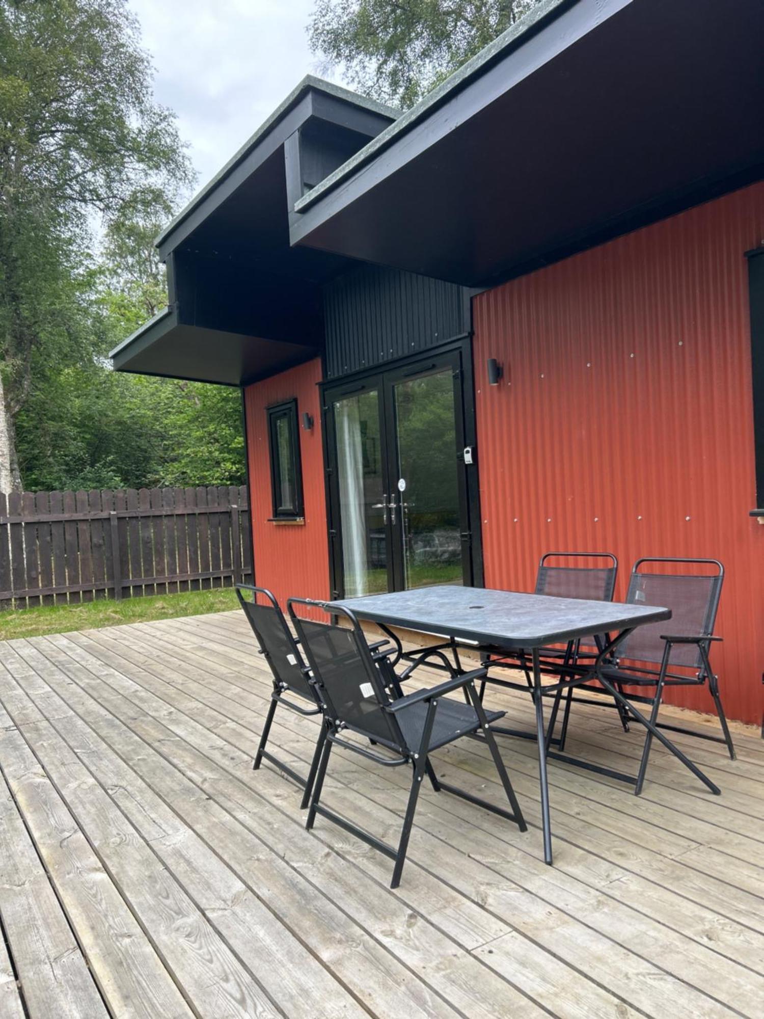 1Lochness Glam Lodges อินเวอร์เนส ภายนอก รูปภาพ